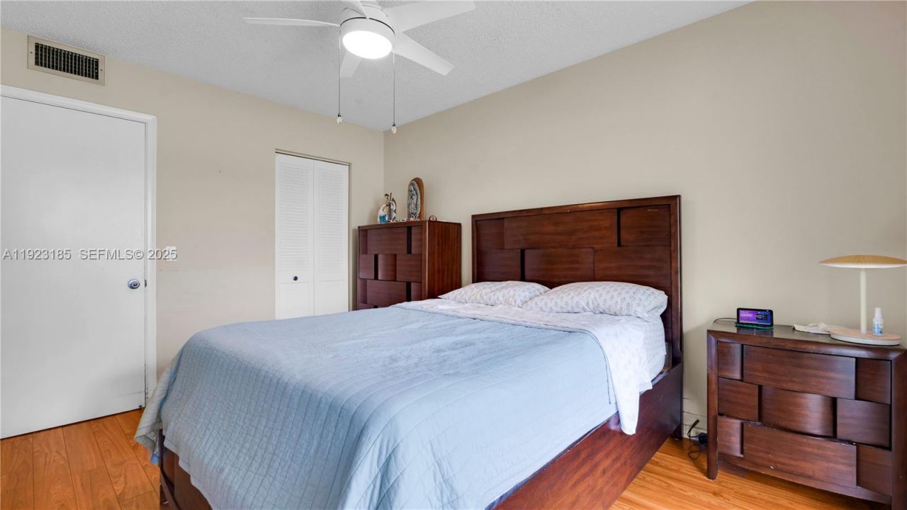 551 SW 135th Ave, Unit 208B, Pembroke Pines, FL 33027 Photo