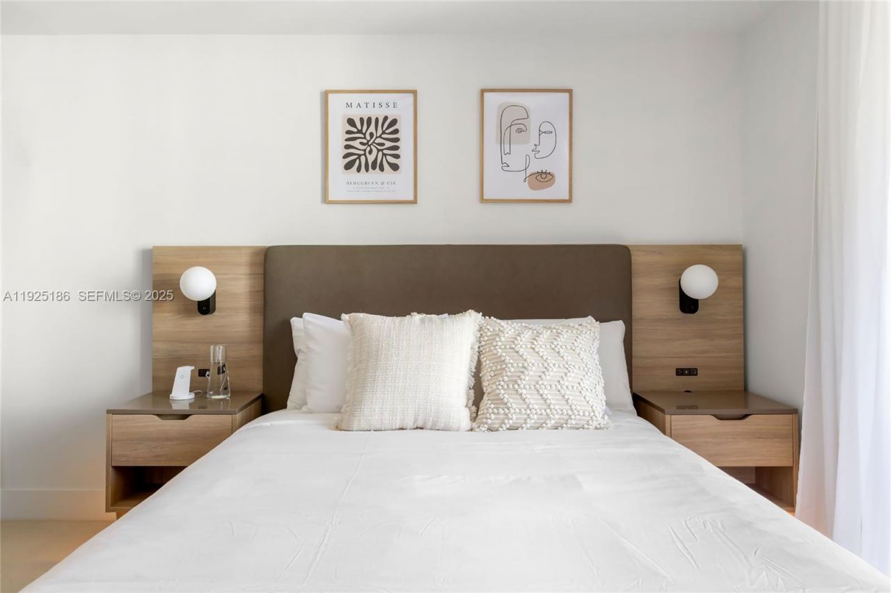 601 NE 1st Av, Unit 3401, Miami, FL 33132 Photo