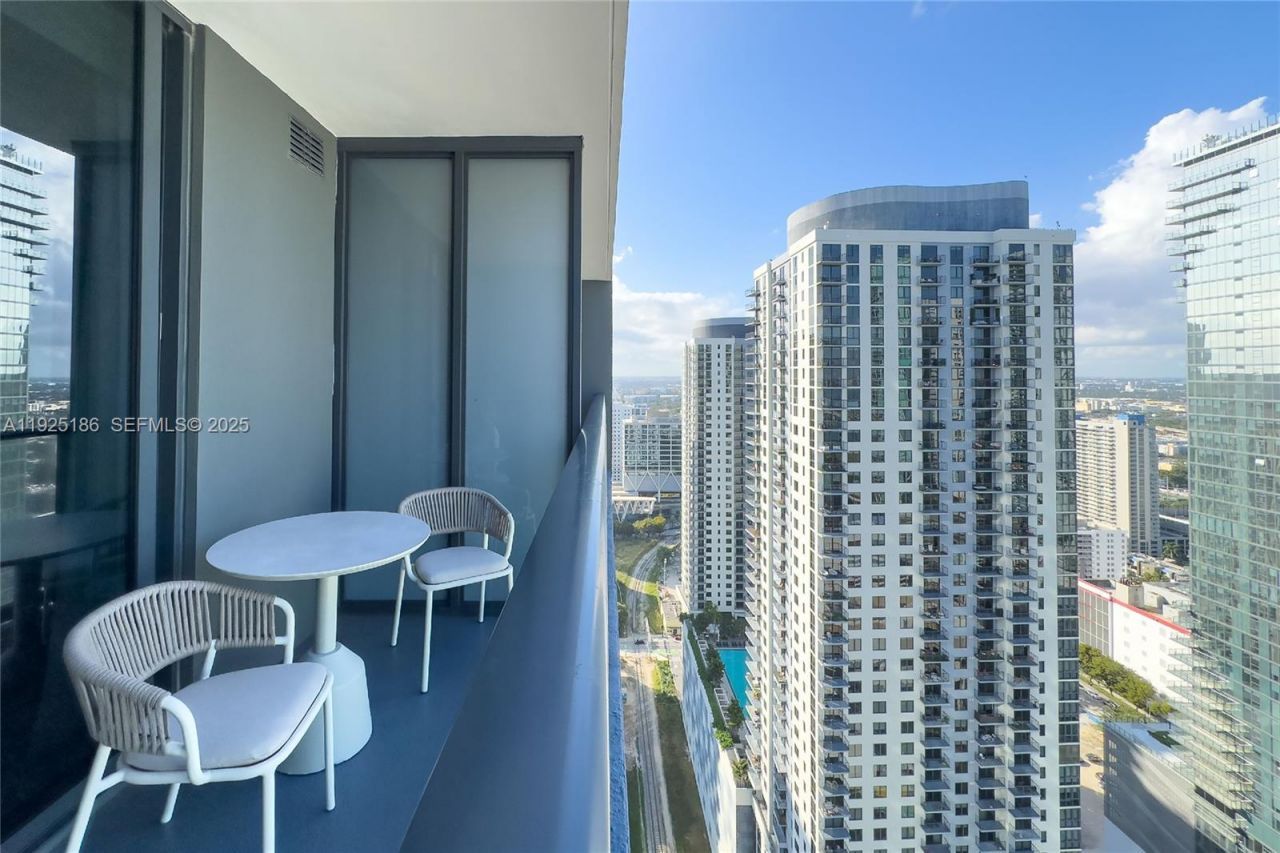 601 NE 1st Av, Unit 3401, Miami, FL 33132 Photo