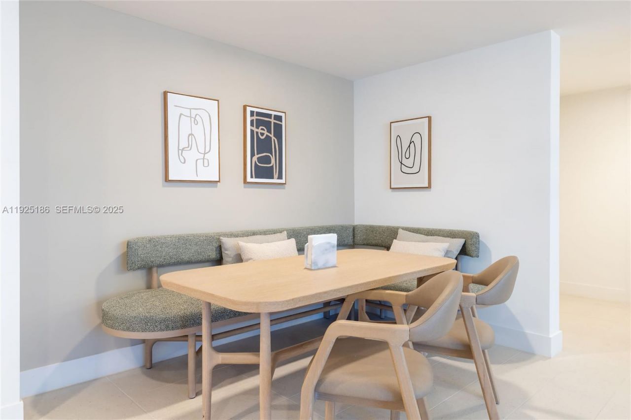 601 NE 1st Av, Unit 3401, Miami, FL 33132 Photo