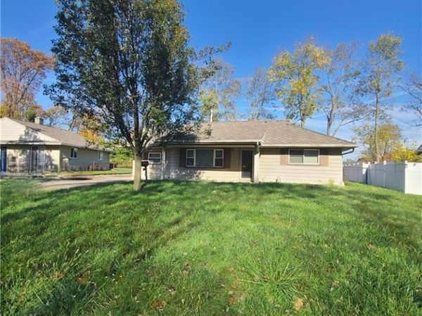 825 Brookfield Road, Dayton, OH 45429