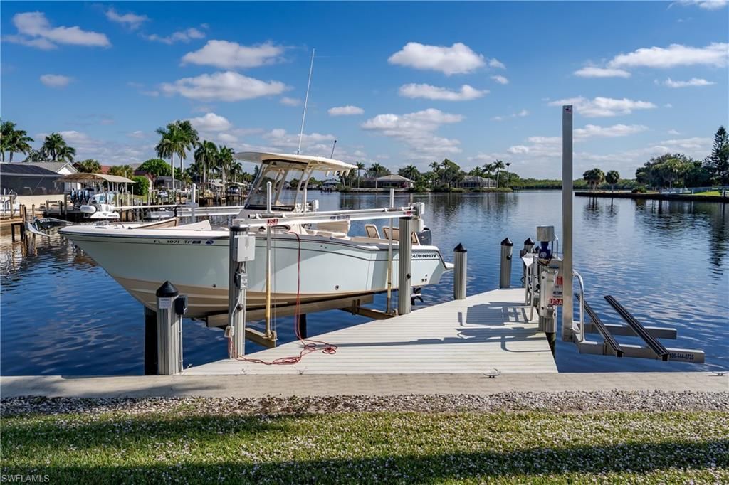 121 Newport Dr, Naples, FL 34114 Photo