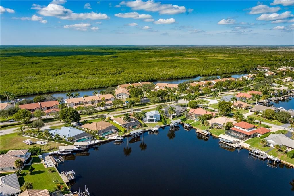 121 Newport Dr, Naples, FL 34114 Photo