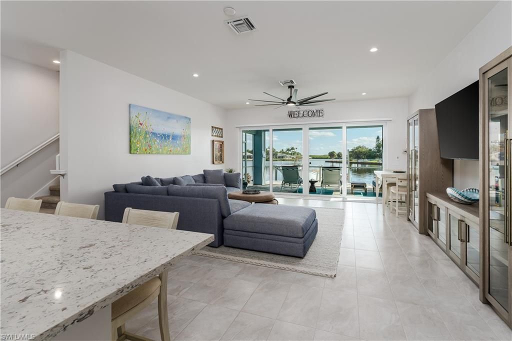 121 Newport Dr, Naples, FL 34114 Photo