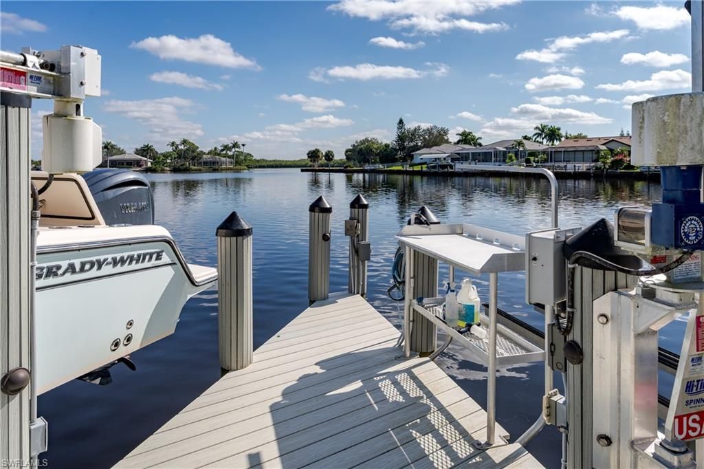 121 Newport Dr, Naples, FL 34114 Photo