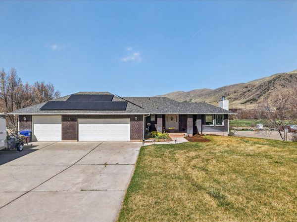 7492 W Portneuf, Pocatello, ID 83204
