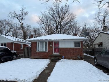 29537 Hazelwood Street, Inkster, MI 48141