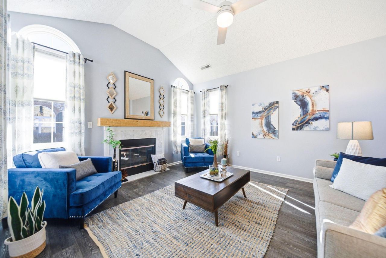 1393 Cascade Drive, Unit 19, Grove City, OH 43123 Main Photo