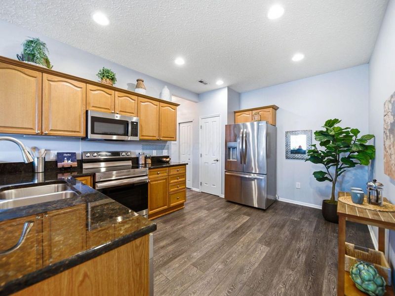 1393 Cascade Drive, Unit 19, Grove City, OH 43123 Photo 22