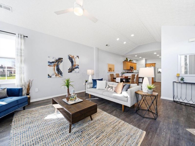 1393 Cascade Drive, Unit 19, Grove City, OH 43123 Photo 6