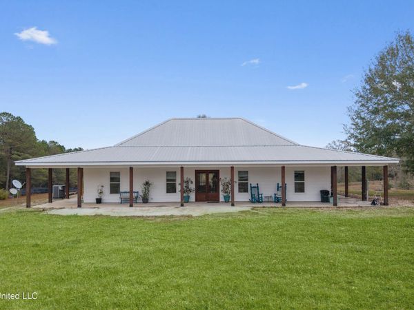 92 Sam Davis Drive, Perkinston, MS 39573