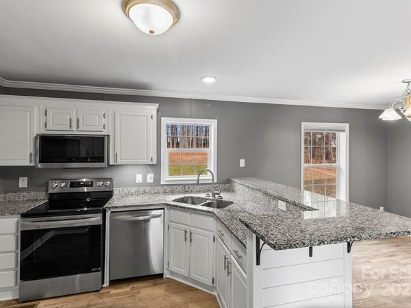 6706 Lineberger Road, Denver, NC 28037