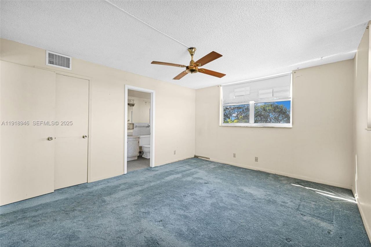 1830 Dixieanna St, Unit 506, Hollywood, FL 33020 Photo