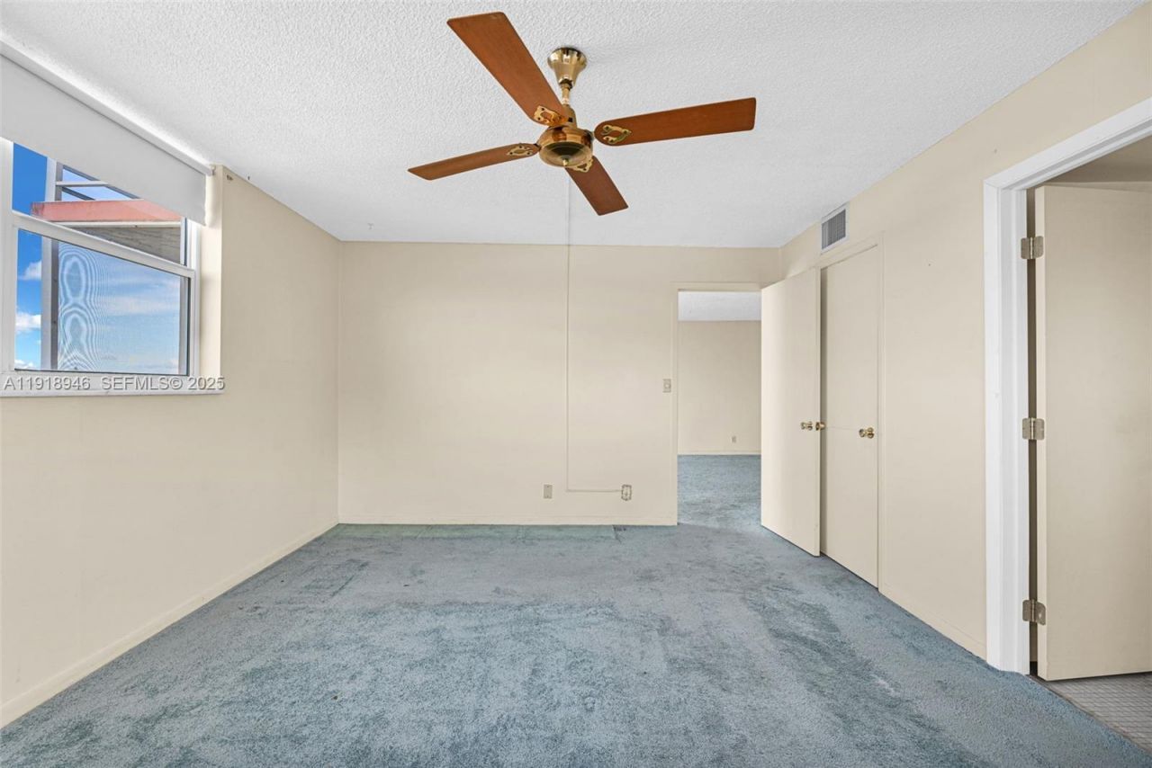 1830 Dixieanna St, Unit 506, Hollywood, FL 33020 Photo