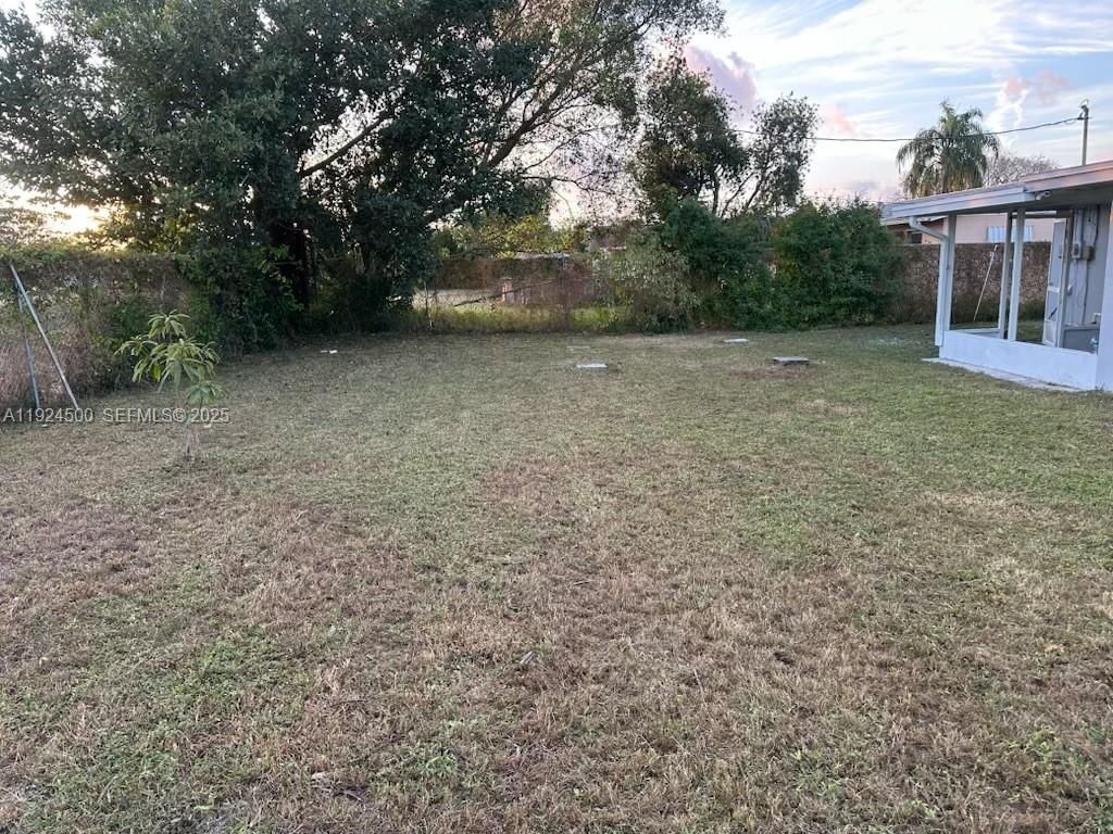 1418 E Kimdale St, Lehigh Acres, FL 33936 Photo