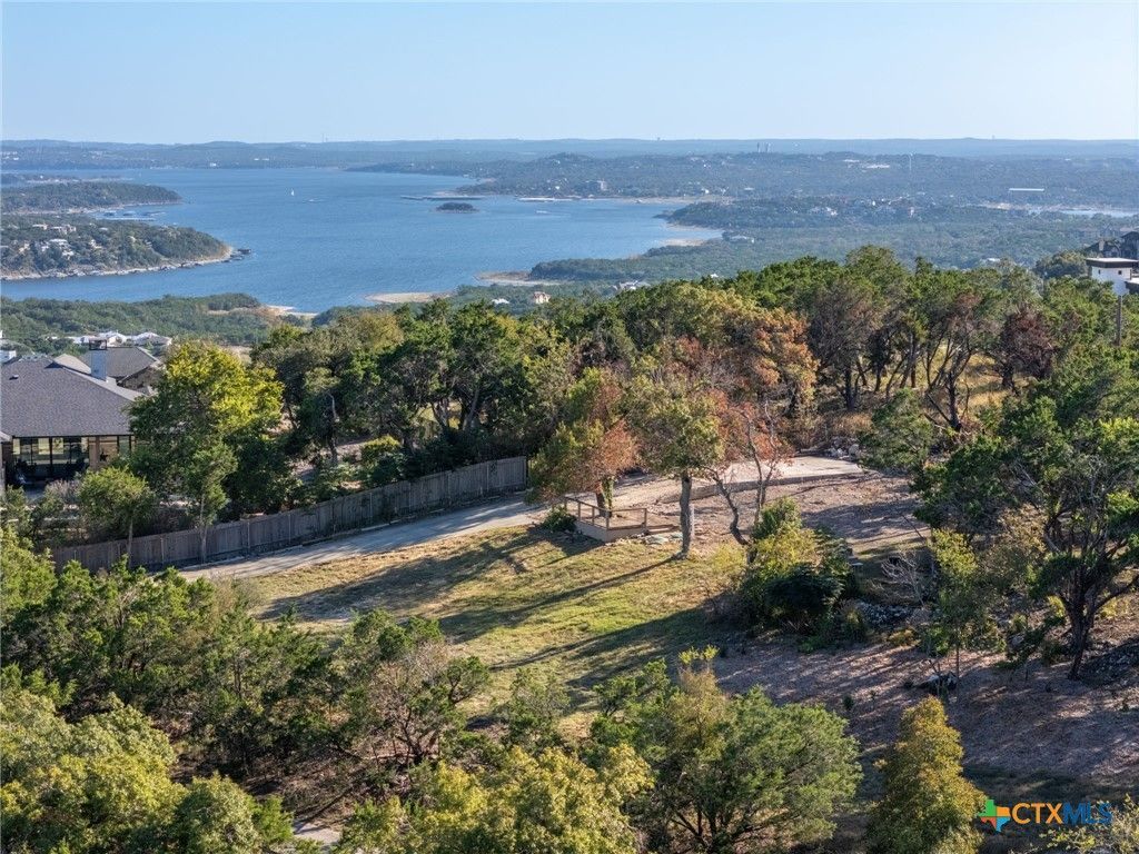 9003 & 9007 Grandview Drive, Jonestown, TX 78645 Main Photo