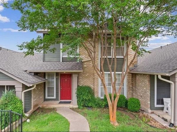 1015 E Yager LN, Unit 157, Austin, TX 78753