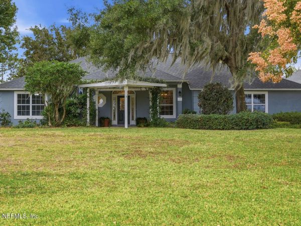 241 CRYSTAL COVE Drive, Palatka, FL 32177