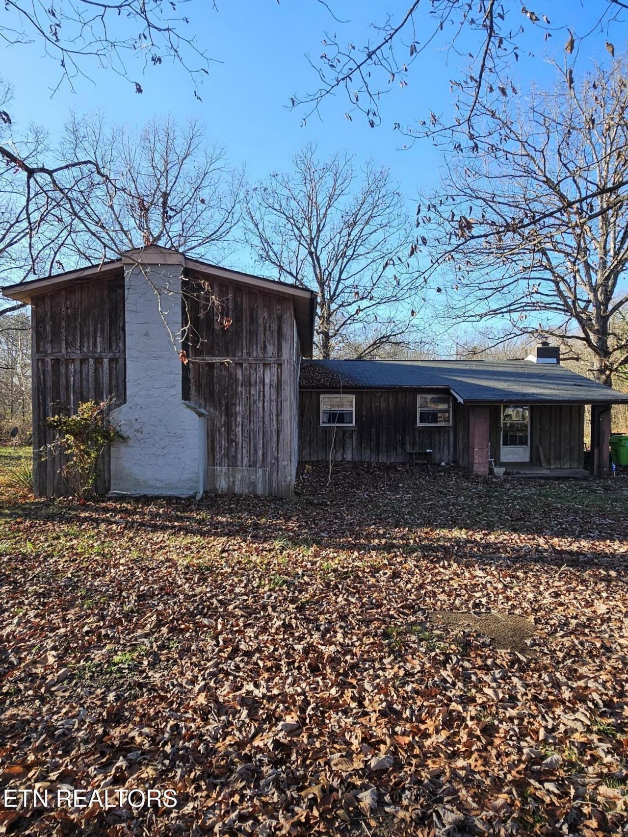 409 Tom Welch Rd, Crossville, TN 38571 Main Photo