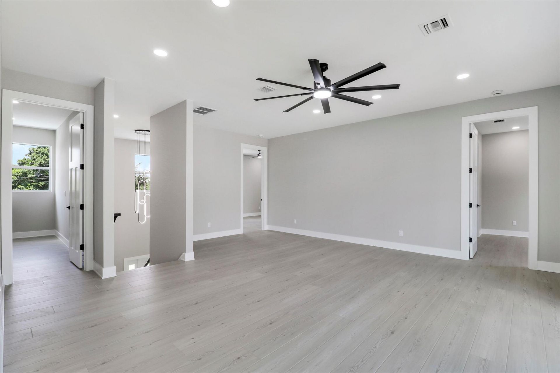 1023 NE Orange Avenue, Jensen Beach, FL 34957 Photo