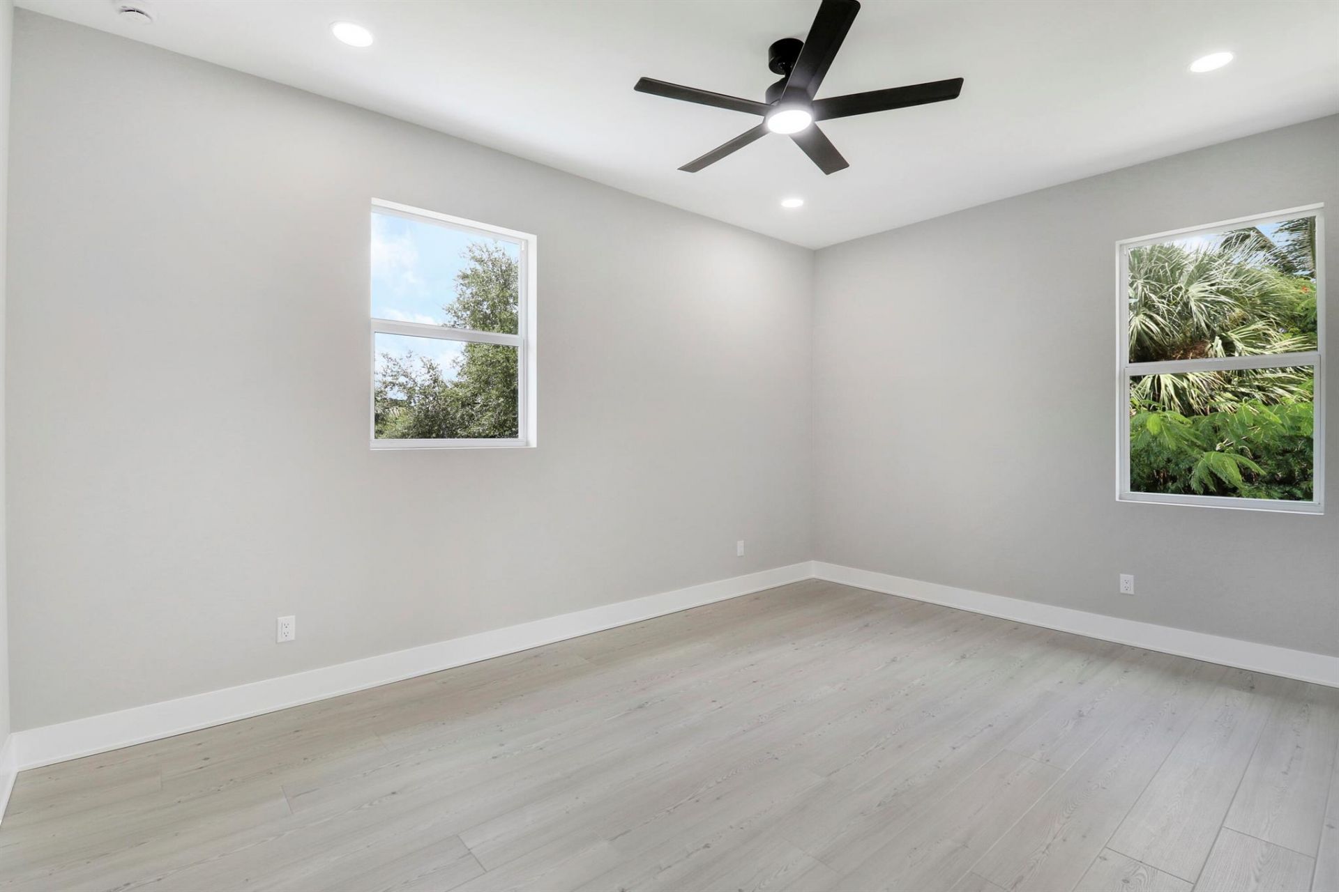 1023 NE Orange Avenue, Jensen Beach, FL 34957 Photo