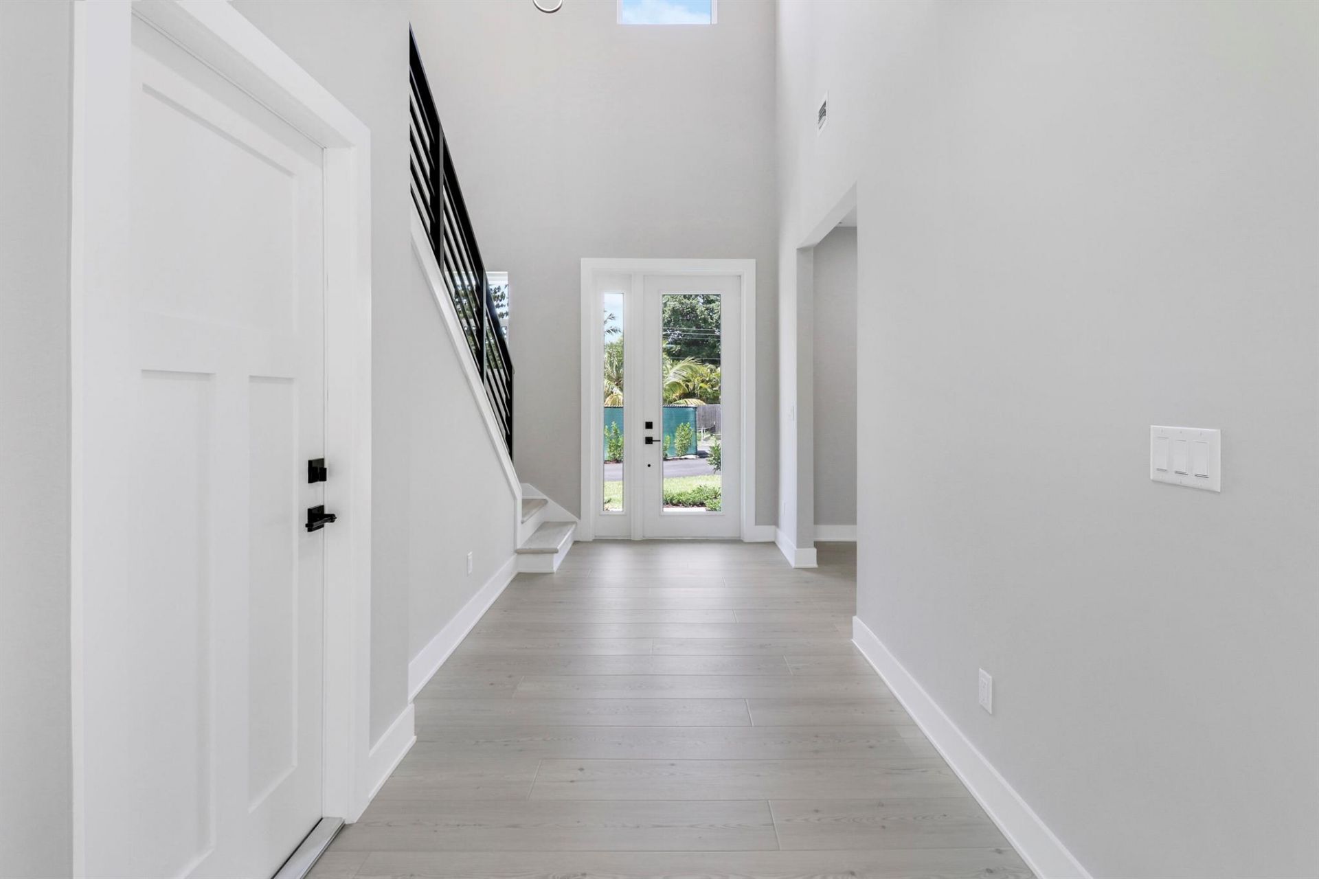 1023 NE Orange Avenue, Jensen Beach, FL 34957 Photo