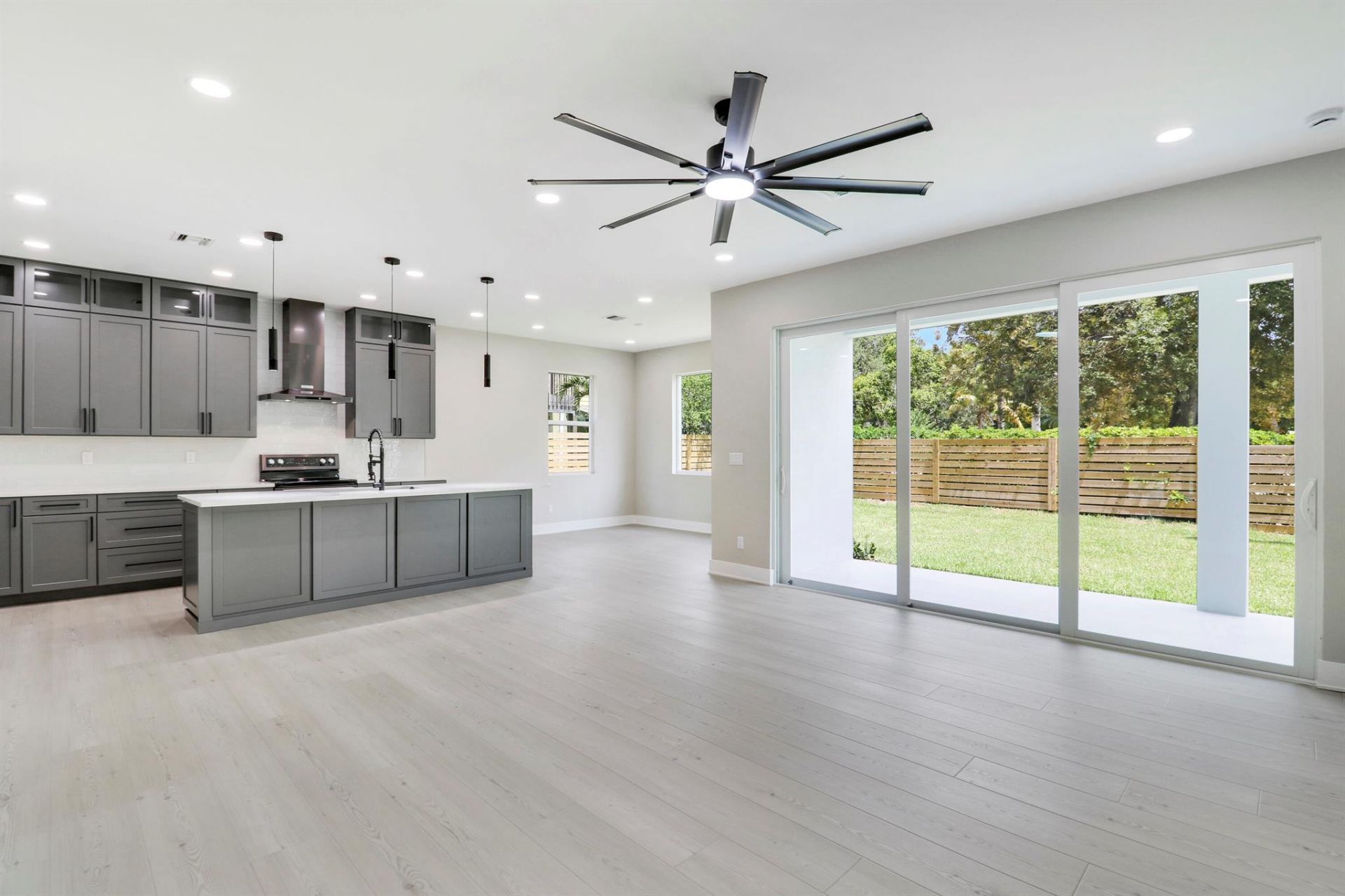1023 NE Orange Avenue, Jensen Beach, FL 34957 Photo
