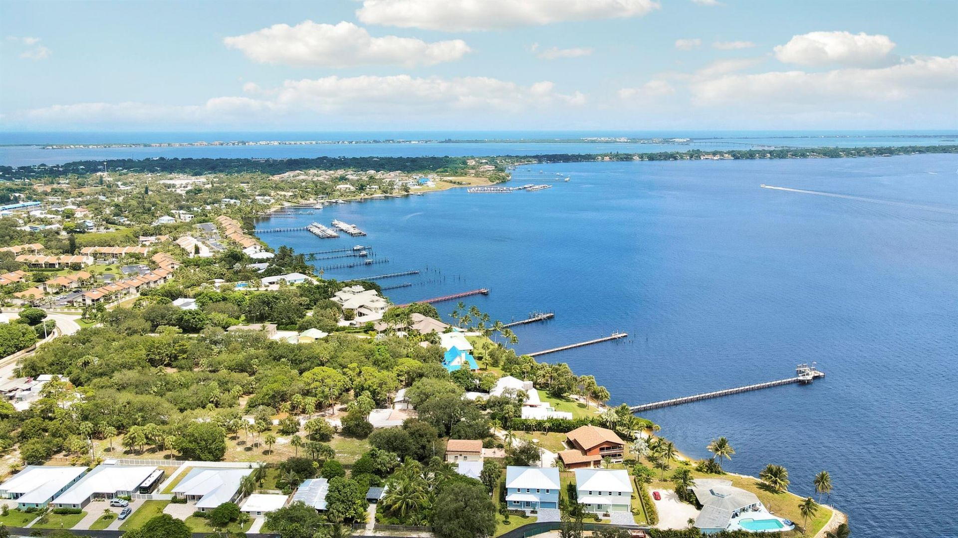 1023 NE Orange Avenue, Jensen Beach, FL 34957 Photo