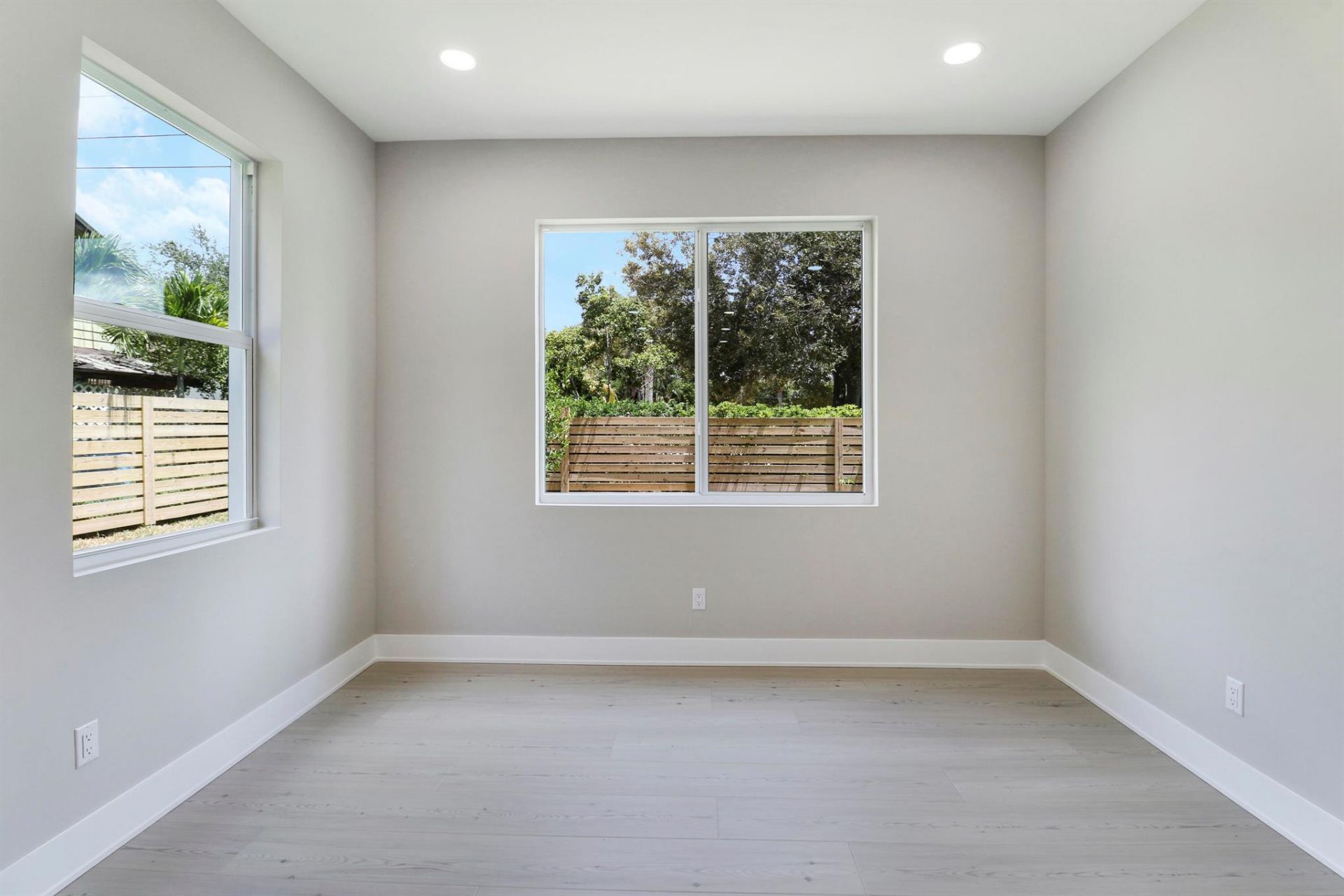 1023 NE Orange Avenue, Jensen Beach, FL 34957 Photo