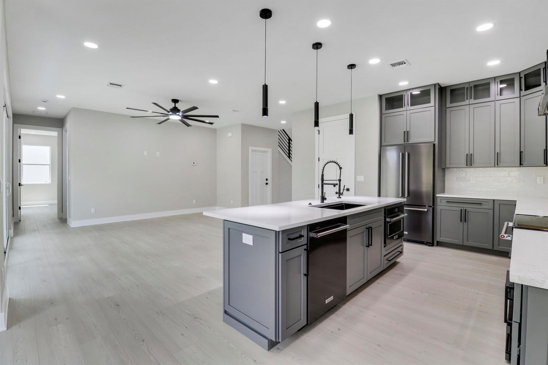 1023 NE Orange Avenue, Jensen Beach, FL 34957 Photo