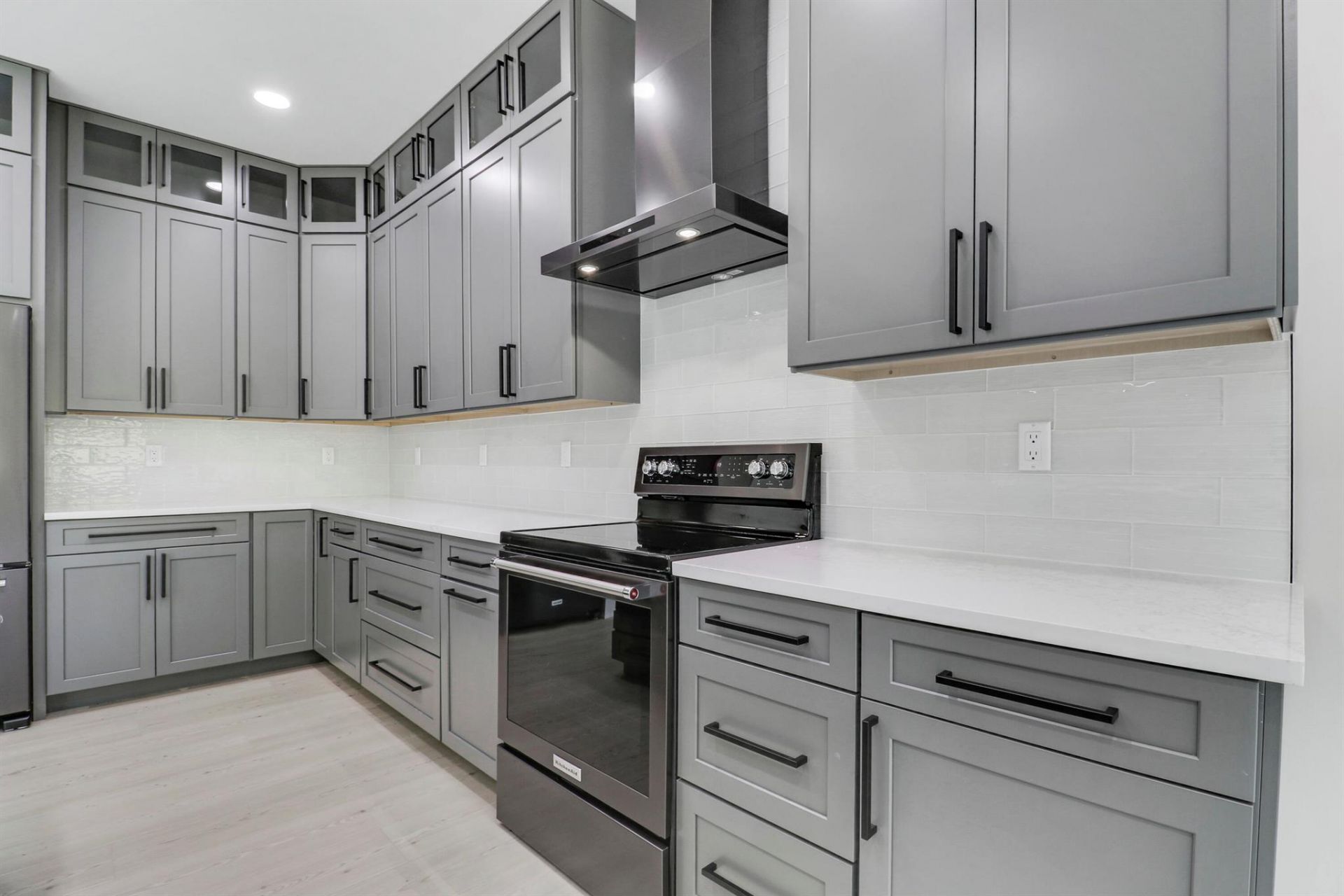 1023 NE Orange Avenue, Jensen Beach, FL 34957 Photo