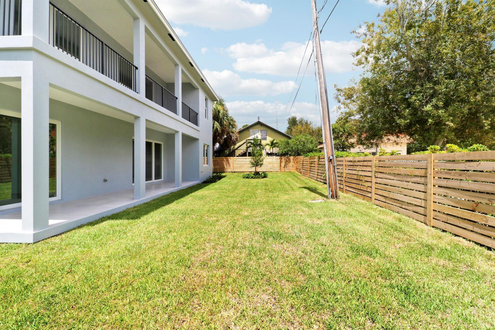 1023 NE Orange Avenue, Jensen Beach, FL 34957 Photo