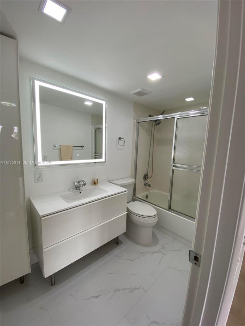 1903 Bermuda Cir, Unit D2, Coconut Creek, FL 33066 Photo