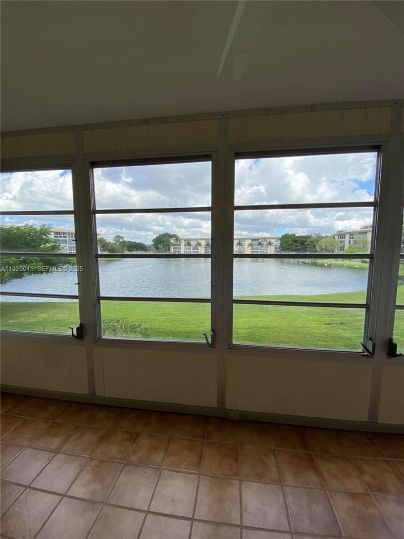 1903 Bermuda Cir, Unit D2, Coconut Creek, FL 33066 Photo