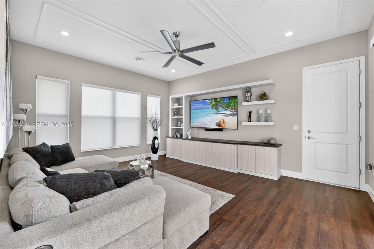 11904 SW Sailfish Isles Way, Port Saint Lucie, FL 34987 Photo