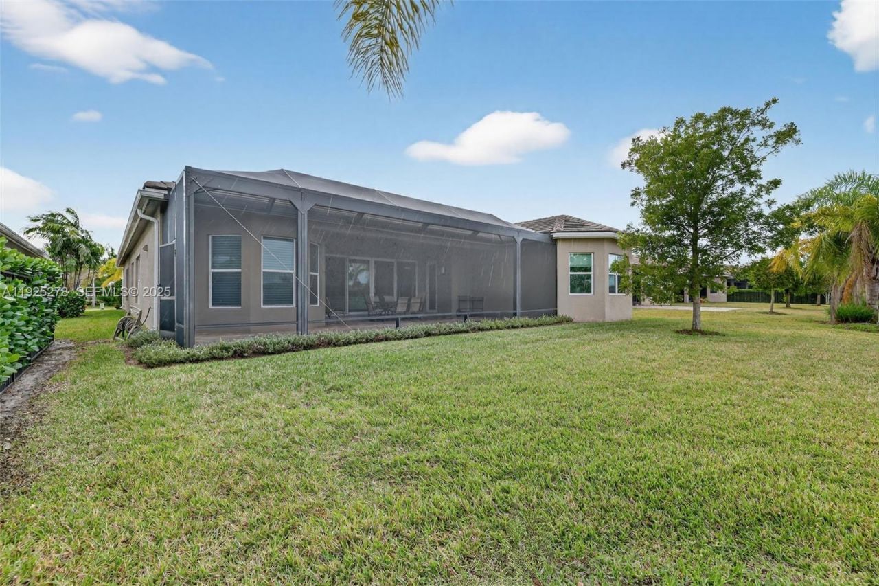 11904 SW Sailfish Isles Way, Port Saint Lucie, FL 34987 Photo