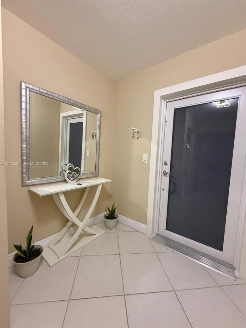 1470 NW 80th Ave, Unit 304, Margate, FL 33063 Photo