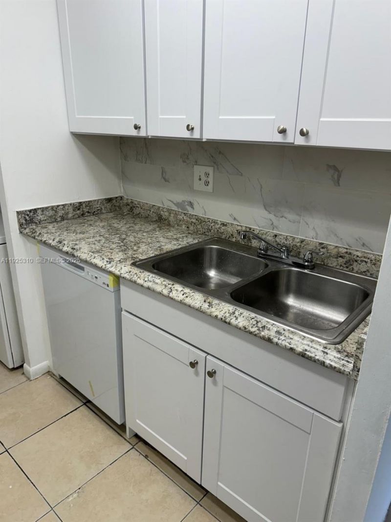 10120 Twin Lakes, Unit 11-G, Coral Springs, FL 33071 Photo