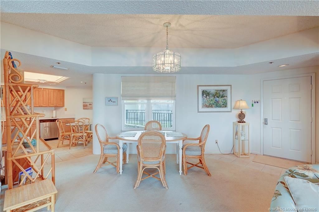 221 NE Plantation Road, Unit 407, Stuart, FL 34996 Photo