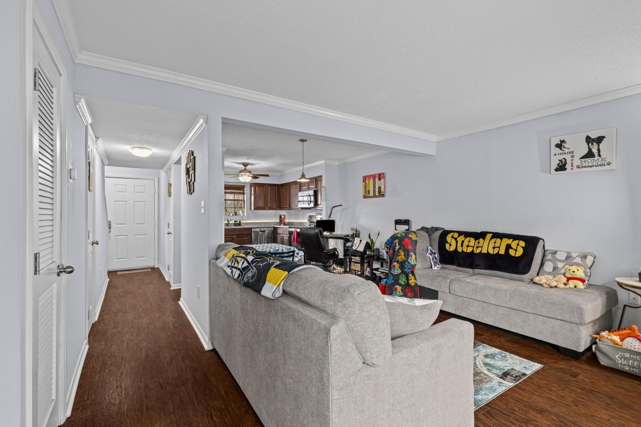 2362 Parsonage Road Photo 10