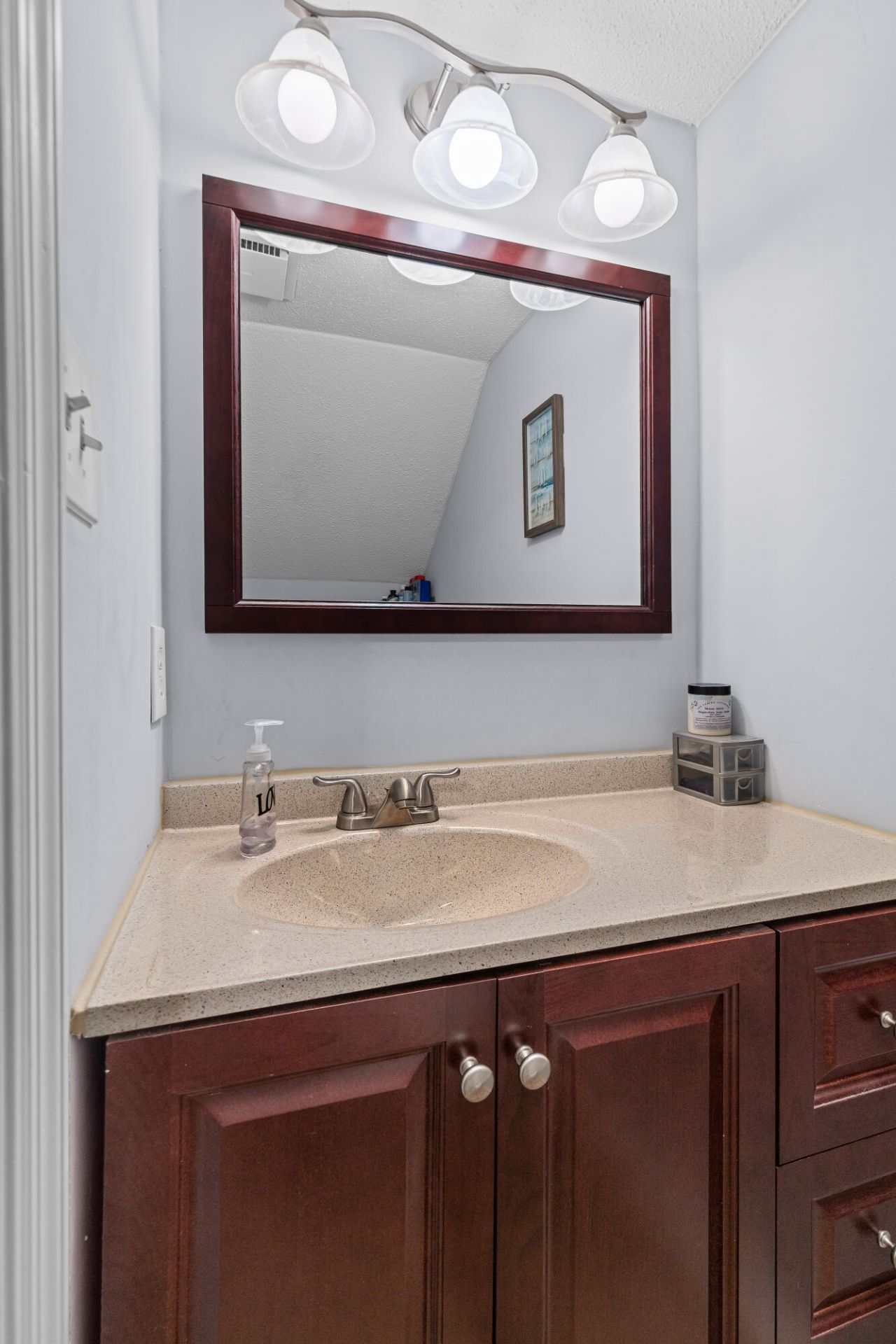 2362 Parsonage Road Photo 11