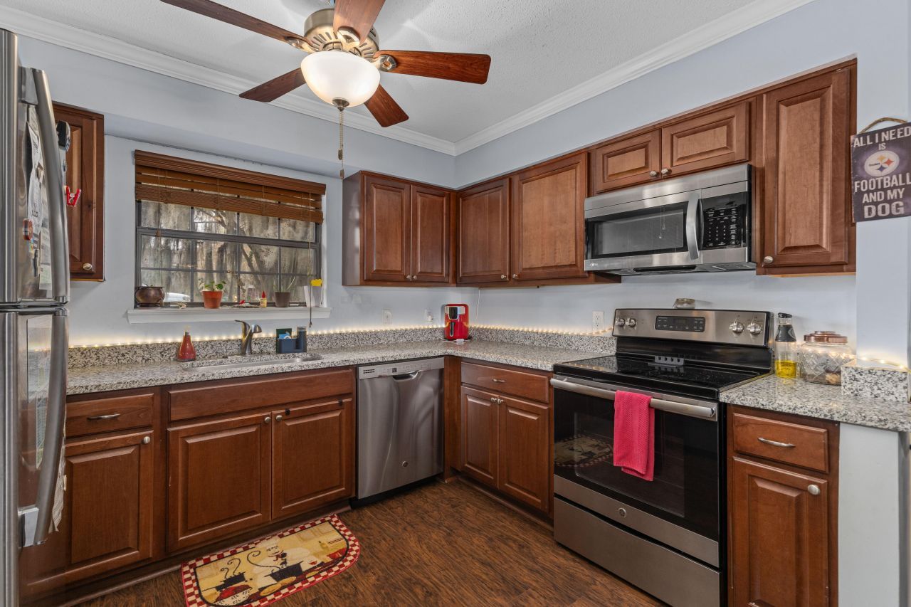 2362 Parsonage Road Photo 4