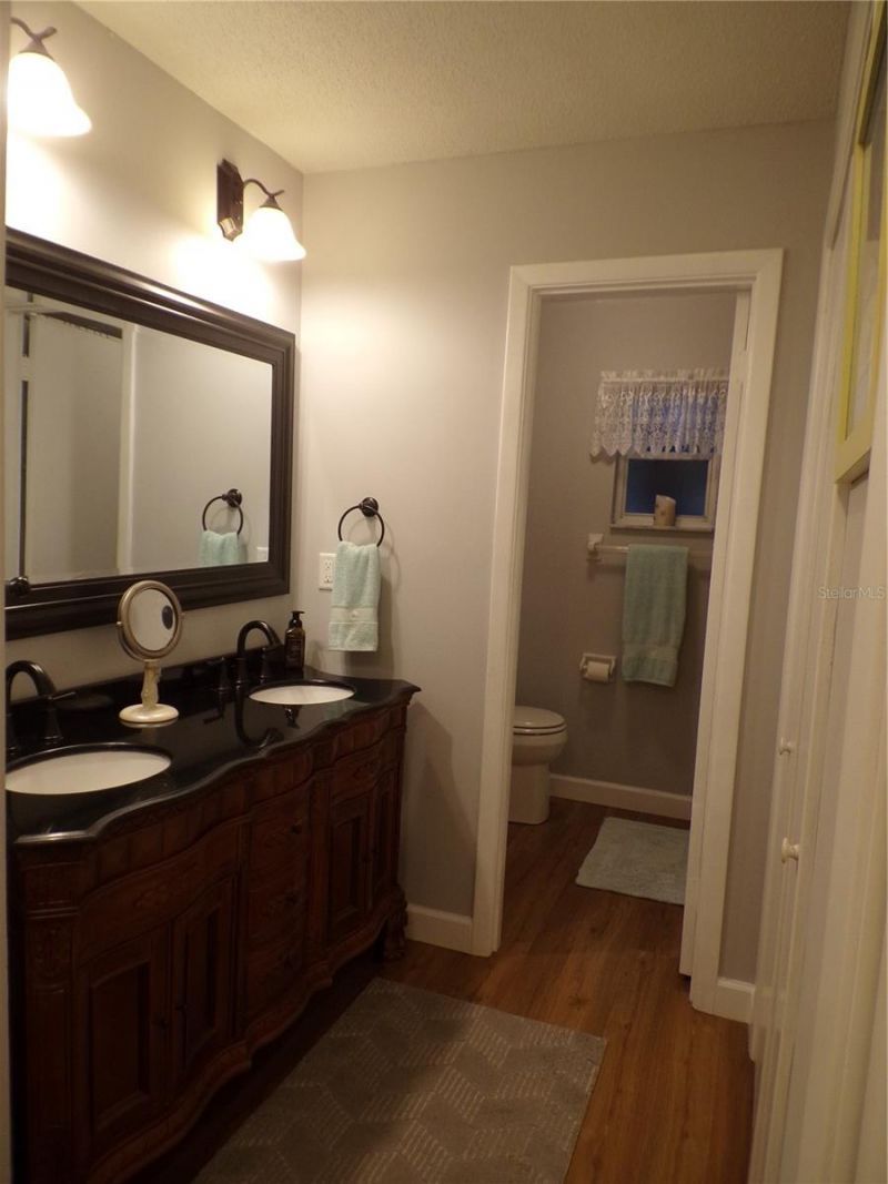 608 Park Circle, Bradenton, FL 34207 Photo