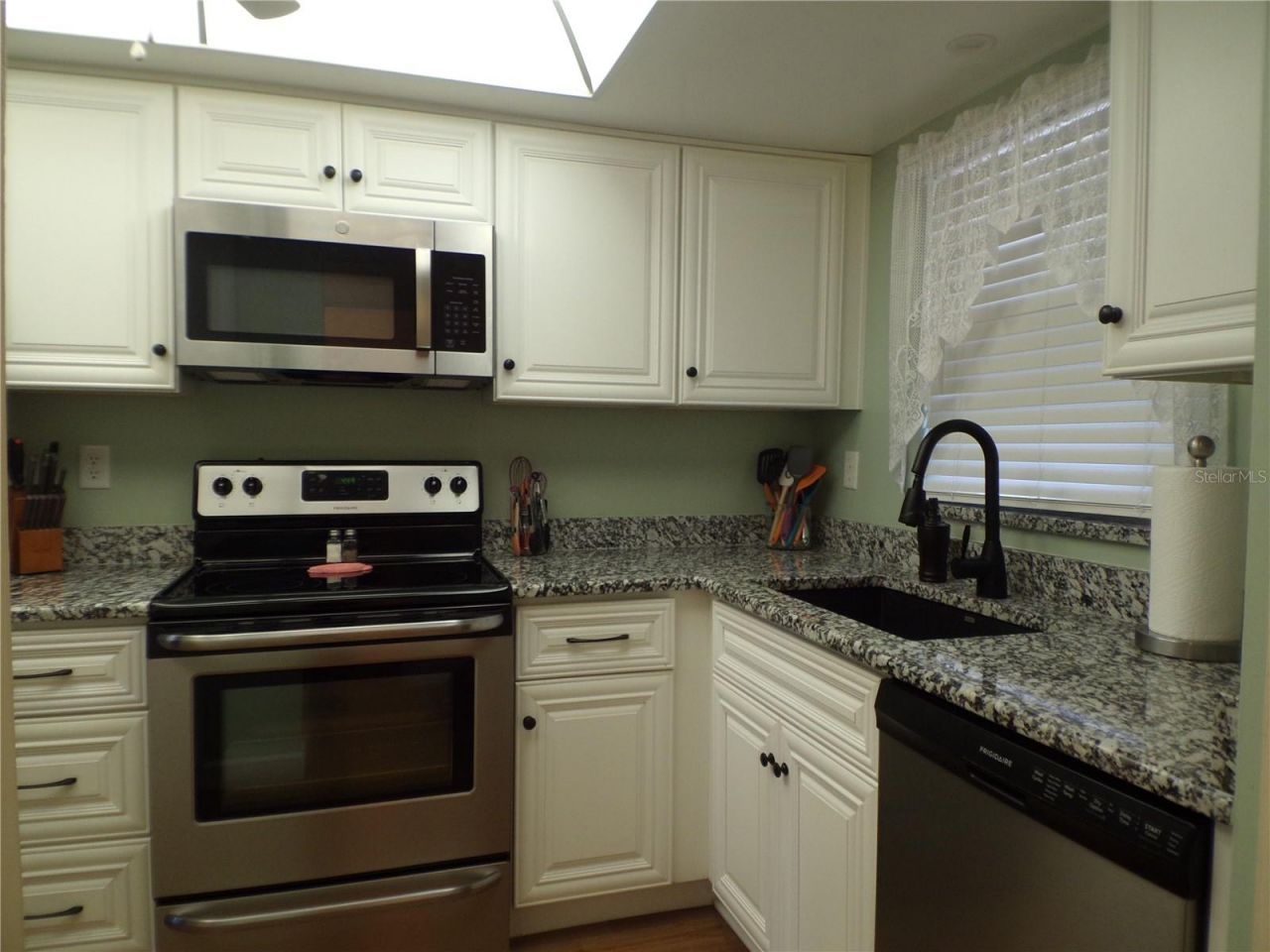 608 Park Circle, Bradenton, FL 34207 Photo