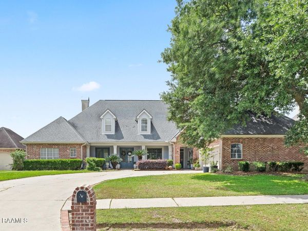 115 Westfield Drive, Lafayette, LA 70503