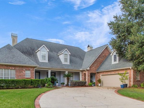 115 Westfield Drive , Lafayette, LA 70503