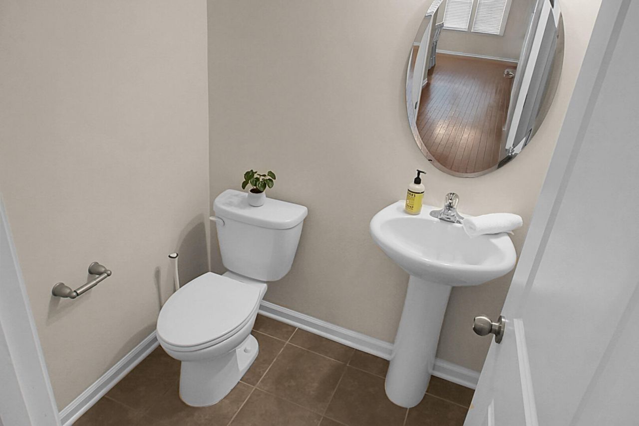 2841 Rutherford Way Photo 15