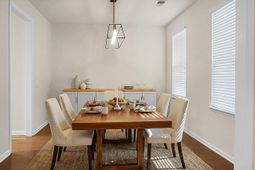 2841 Rutherford Way photo 4