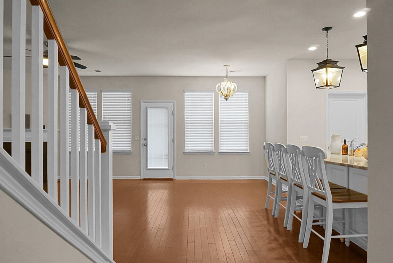 2841 Rutherford Way Photo 9