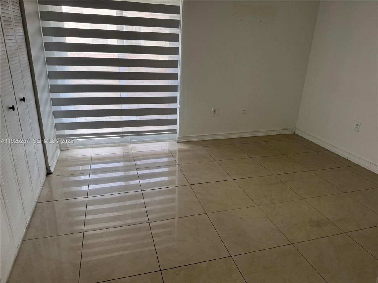 8630 NW 5th Ter, Unit 16-210, Miami, FL 33126 Photo